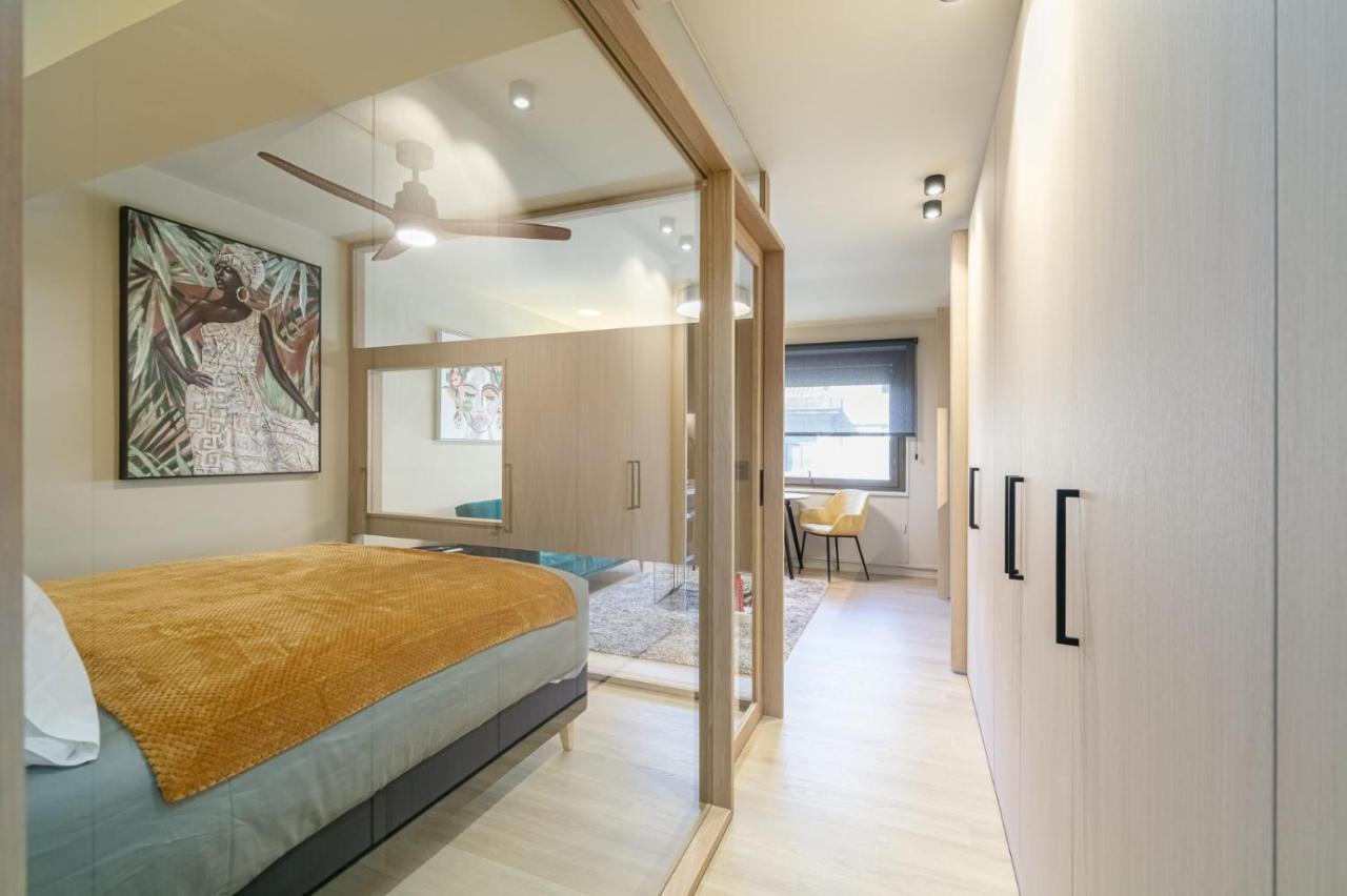 Suite De Lujo Puerta Del Sol+Parking Vigo Exterior photo