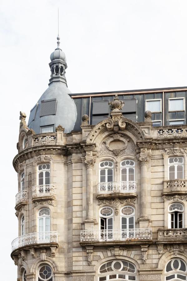 Suite De Lujo Puerta Del Sol+Parking Vigo Exterior photo