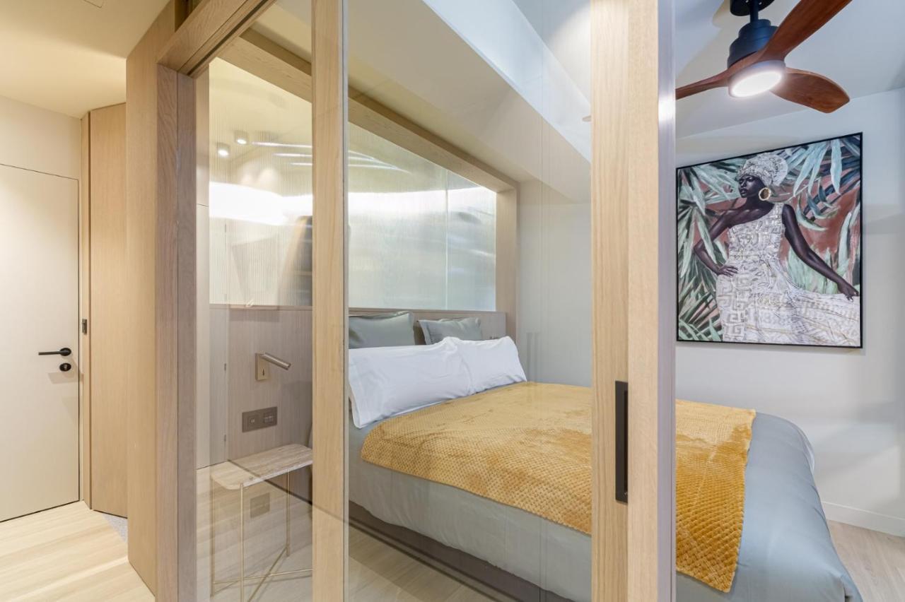 Suite De Lujo Puerta Del Sol+Parking Vigo Exterior photo